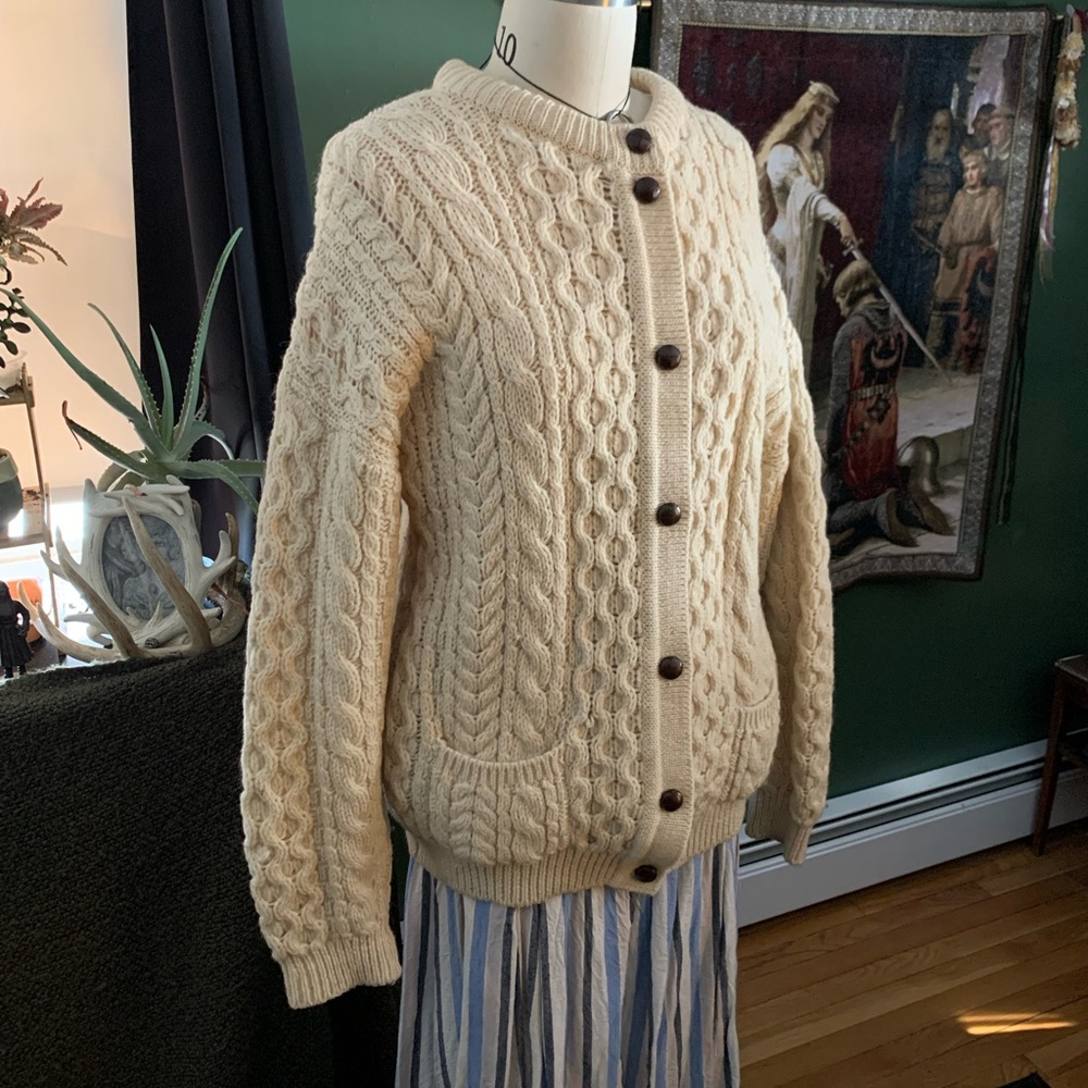 Cladyknit Made in Ireland 100% Wool Arab Cable Knit Sweater EUC Vintage